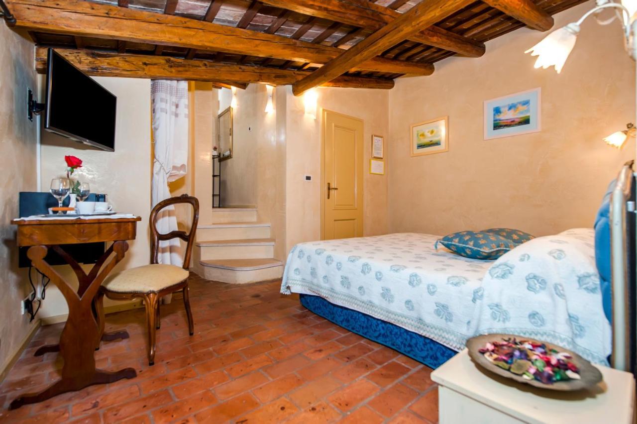 Porta Antica Centro Storico Rovinj