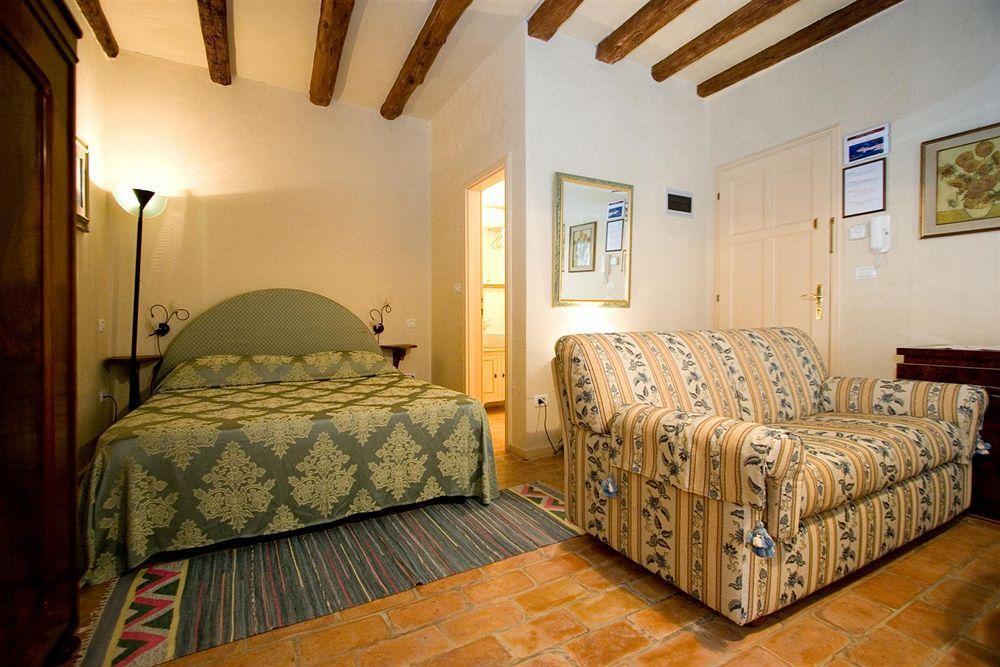 Porta Antica Centro Storico Apartment