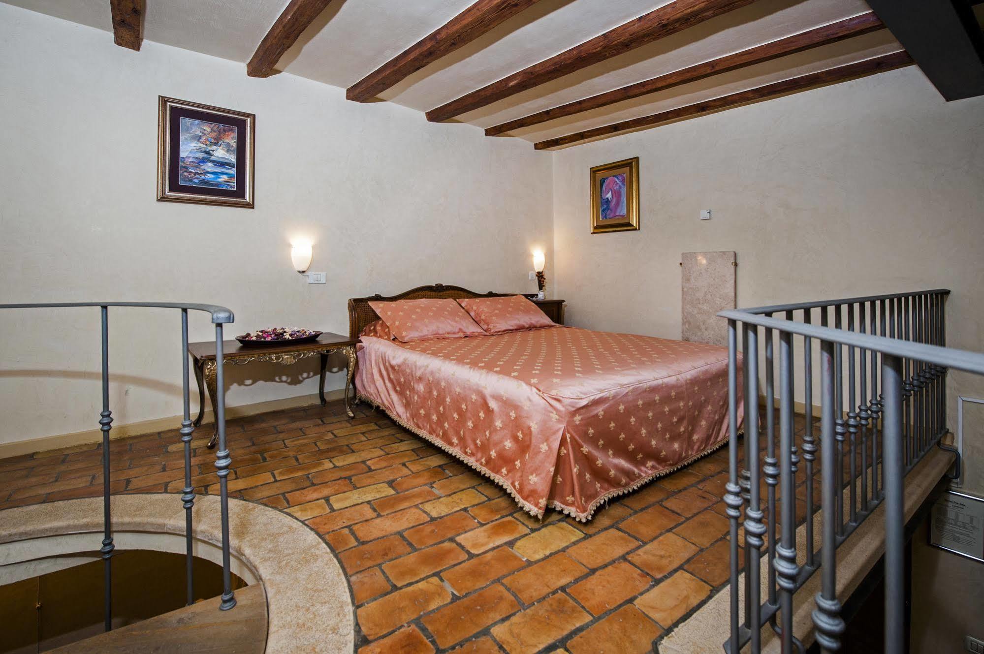 Apartment Porta Antica Centro Storico *