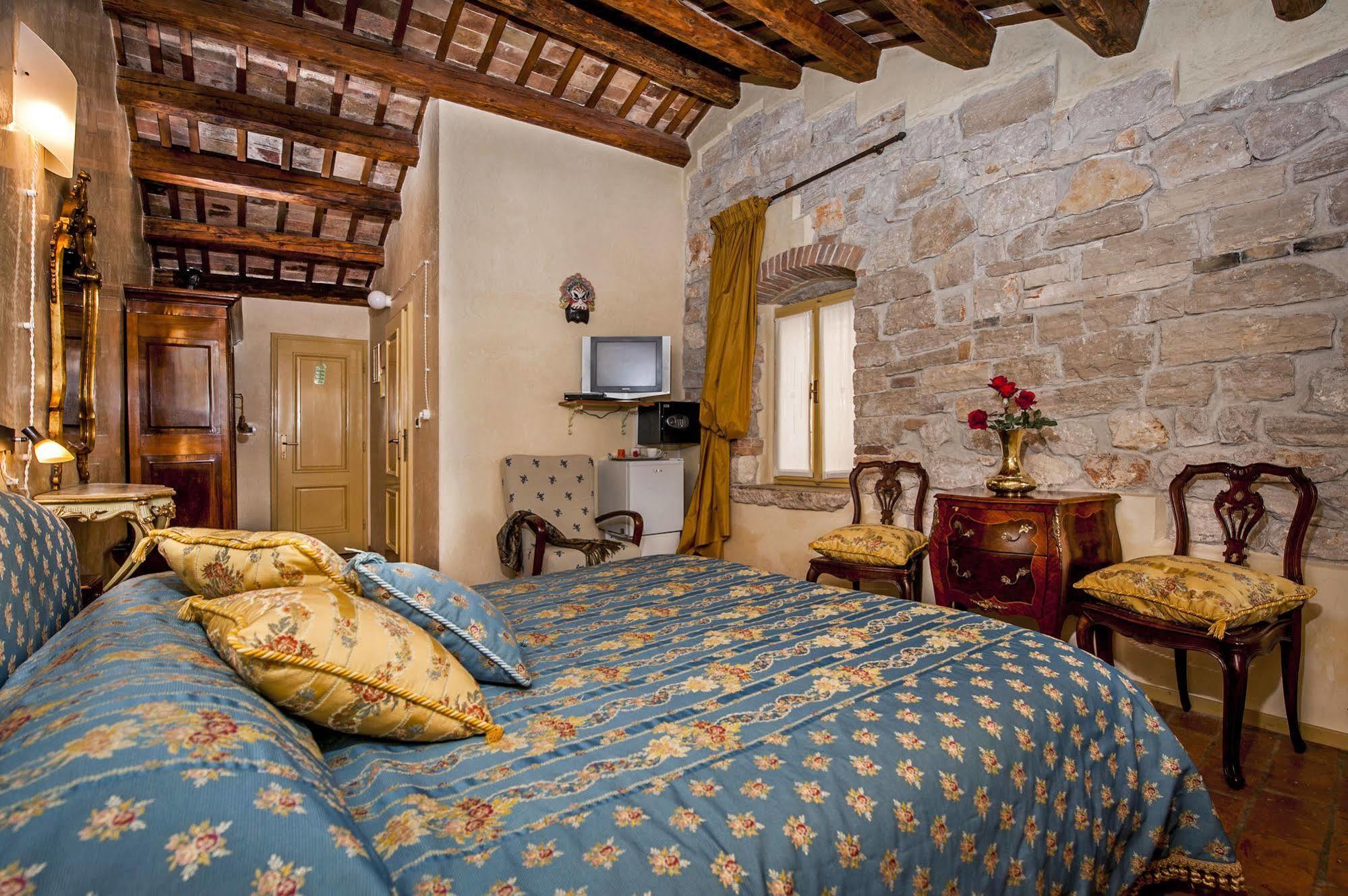 Apartment Porta Antica Centro Storico